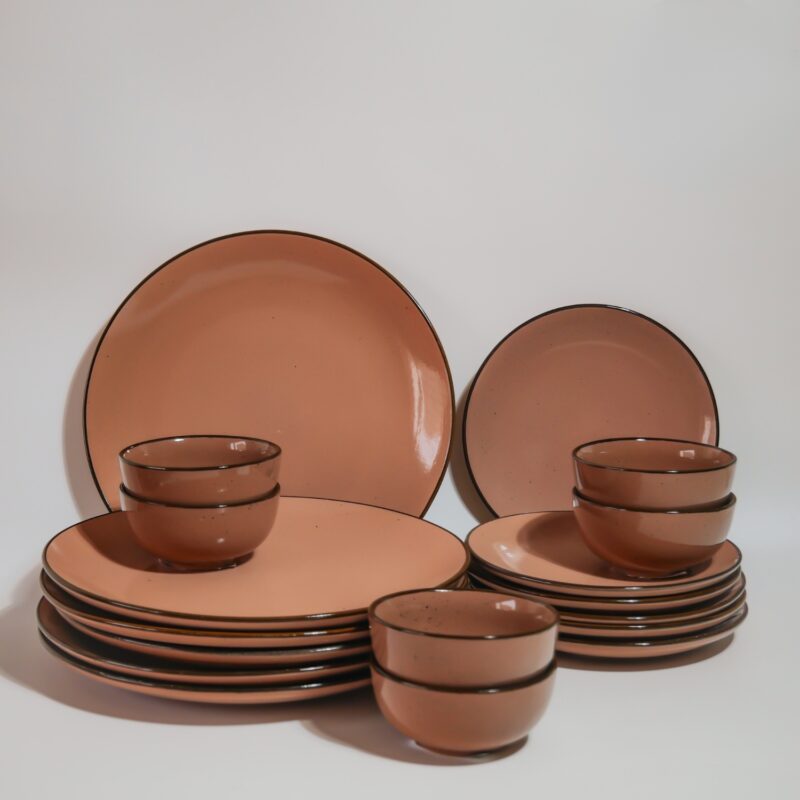 Dinner Set Mud (Stoneware)